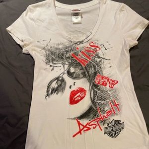 Women’s Harley Davidson V-neck tee shirt size small
